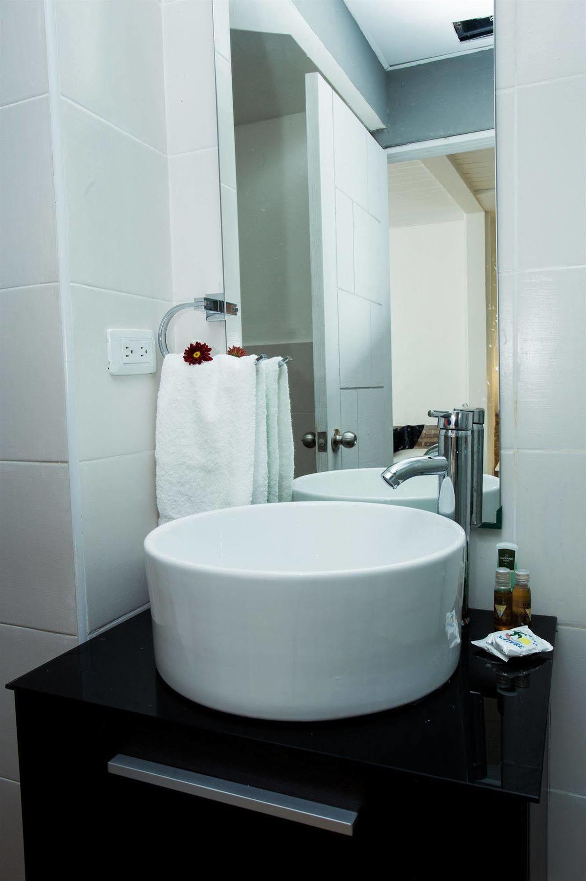 Hotel Portes 9 Santo Domingo Bagian luar foto