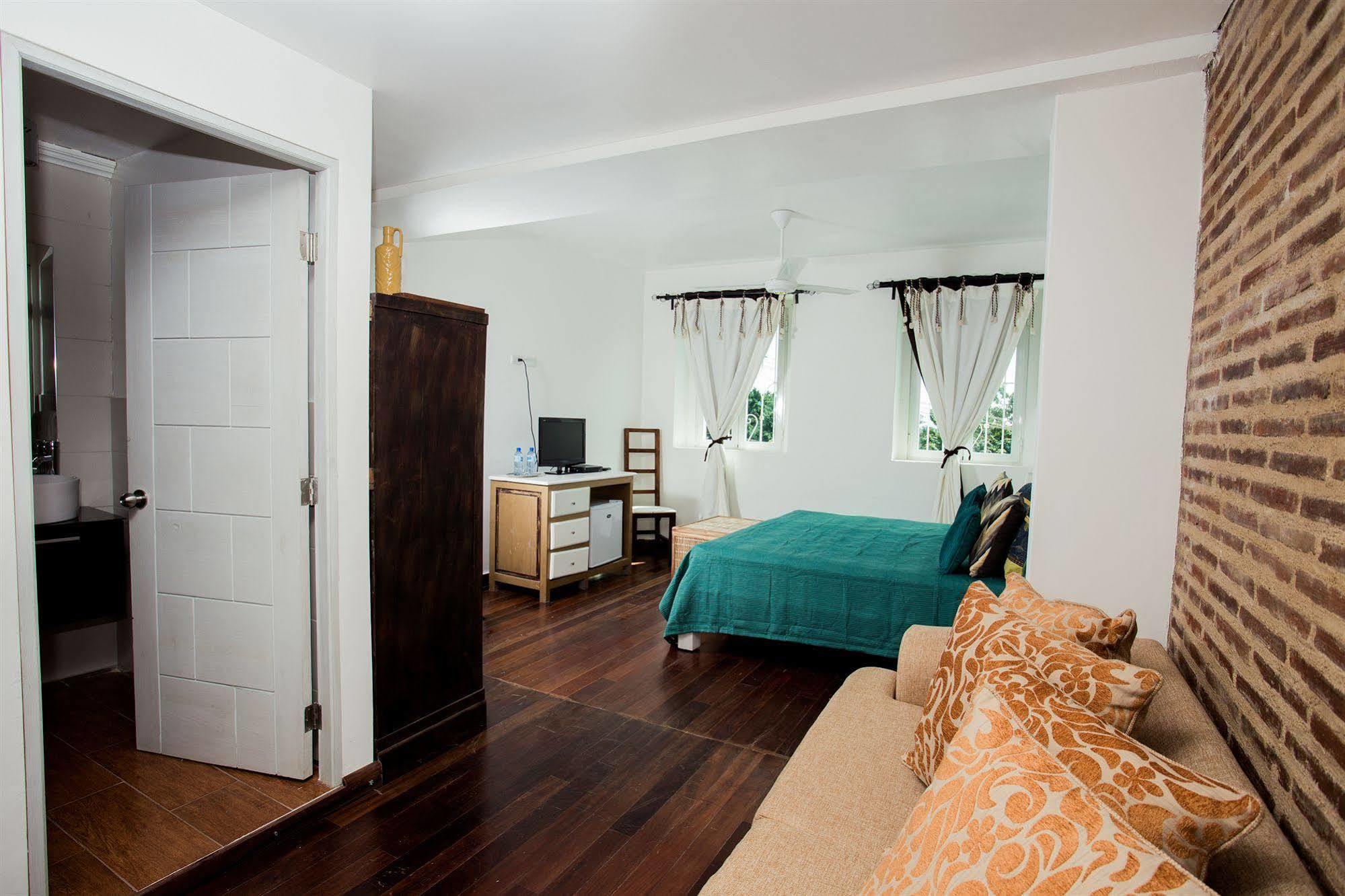 Hotel Portes 9 Santo Domingo Bagian luar foto